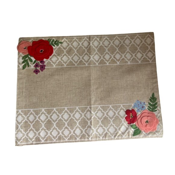 Celebrate Spring Together Tan & White With Floral Placemats With Felt Appliqués - Picture 1 of 9